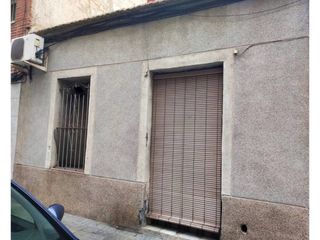 Haus in Carrús Oeste. Planta baja en venta zona plaza madrid