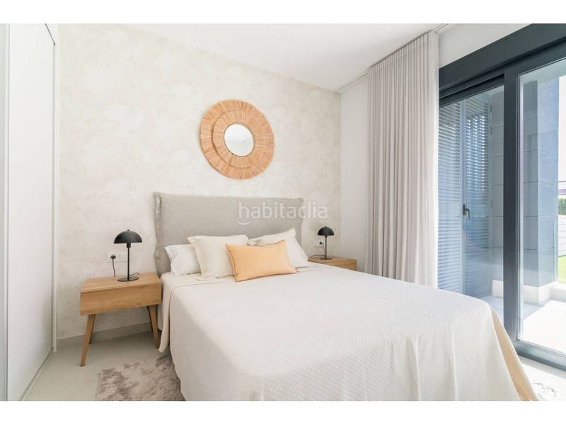 Foto 06a9da5c-8dd6-4f48-adf2-5028967f243b. Apartament amb calefacció aparcament piscina a Torreblanca Torrevieja