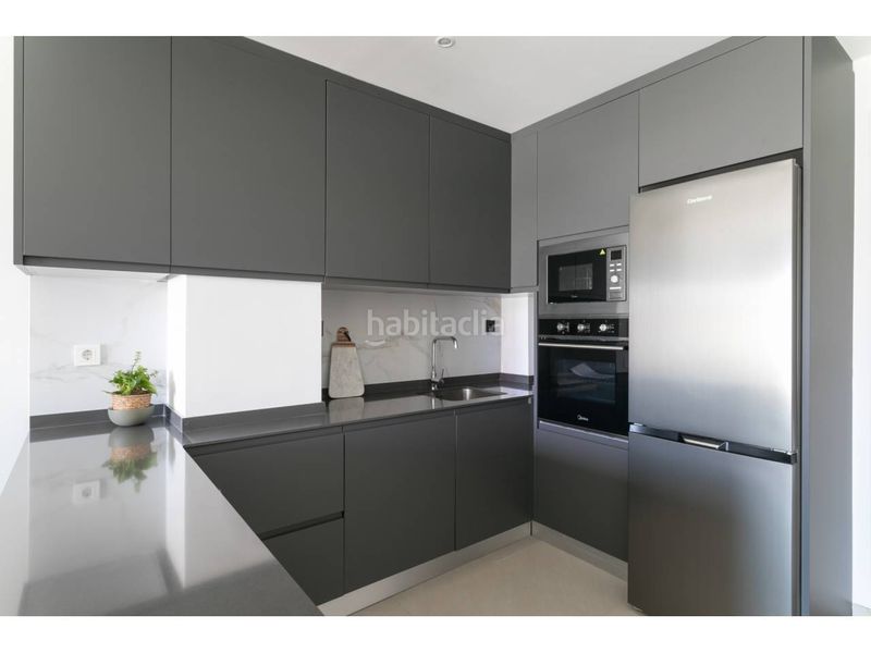 Foto c0434052-d49b-4faf-b5f8-9acc405ed9d4. Apartament amb calefacció aparcament piscina a Torreblanca Torrevieja