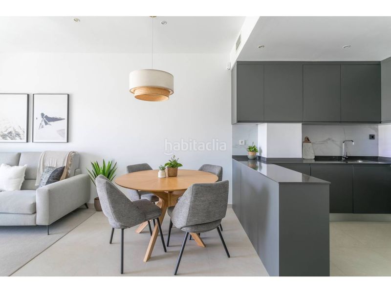 Foto c533e025-a737-4a2f-af64-4e6c73dc8871. Apartament amb calefacció aparcament piscina a Torreblanca Torrevieja