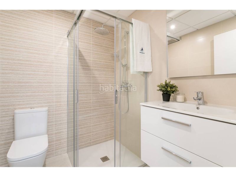 Foto f8cbf6c5-32a9-41e4-b2d1-aa7eaa450b0b. Apartament amb calefacció aparcament piscina a Torreblanca Torrevieja