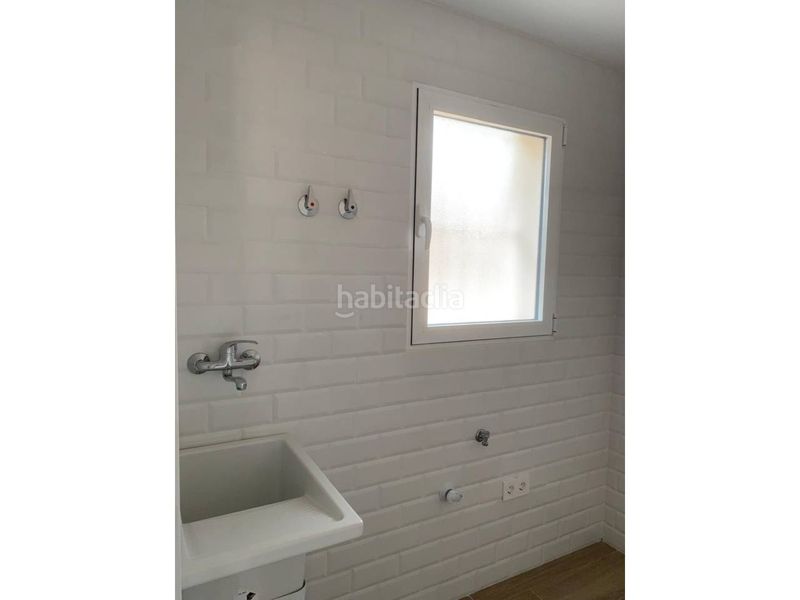 Foto 1c0405c4-3367-4fcf-8580-cf3af31feb5f. Xalet amb aparcament a Abanilla