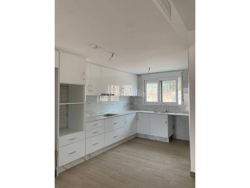 Foto 80fd4de0-509f-49a5-8d47-84ba5ee461c0. Xalet amb aparcament a Abanilla