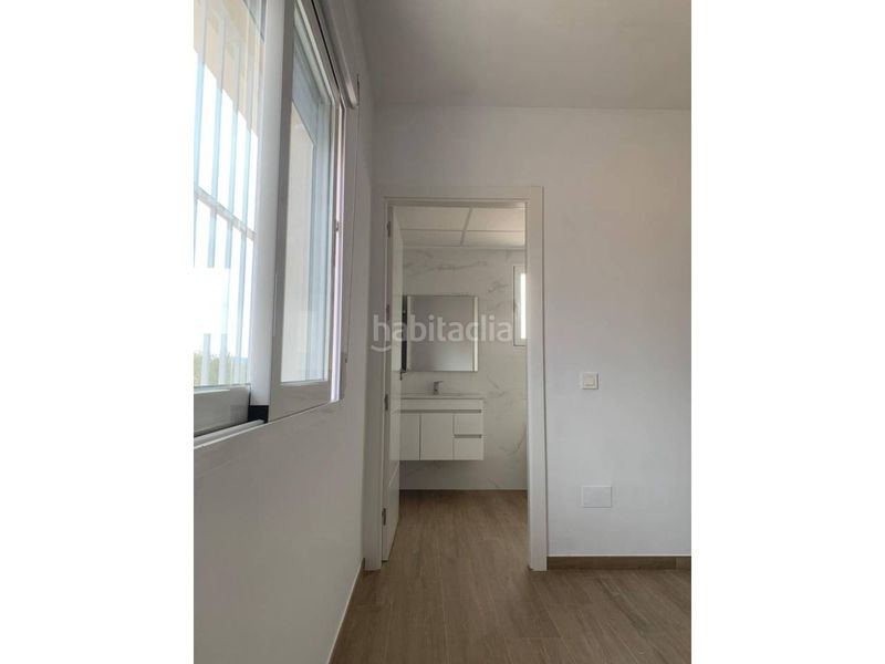 Foto cc7fced3-c5fc-4456-8d4d-d4303f78846d. Xalet amb aparcament a Abanilla