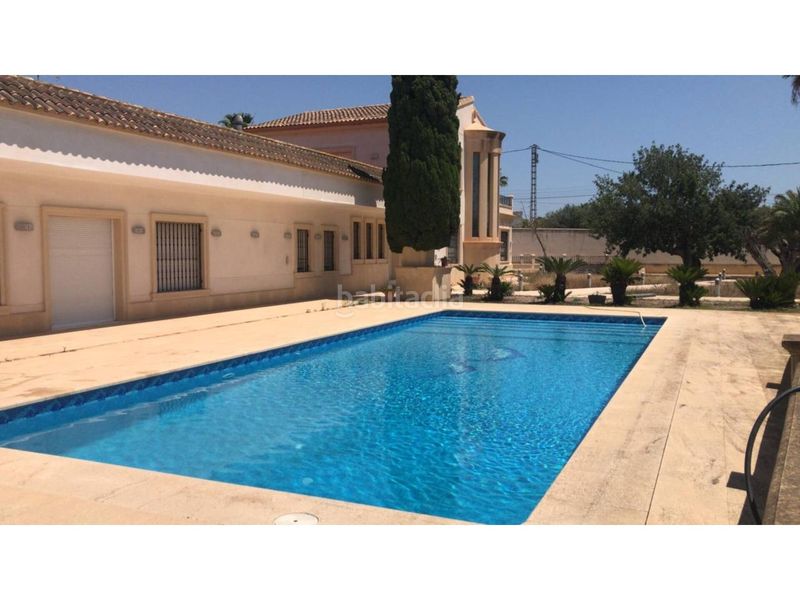 Foto 752362c4-0117-4211-b79a-b6ab9343e763. Xalet amb piscina a Peña de las Águilas Elche / Elx