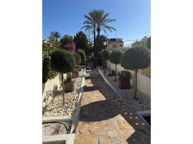 Foto 1bfc726f-e2e8-4d4d-be41-b02a3c29d956. Apartament amb aparcament piscina a calas Santa Pola este Santa Pola