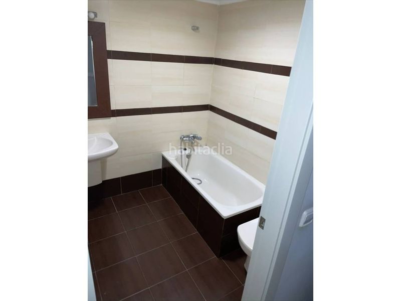 Foto 0e7b3fc9-44d7-4685-93e0-84edcf85335d. Pis a Altabix Elche / Elx