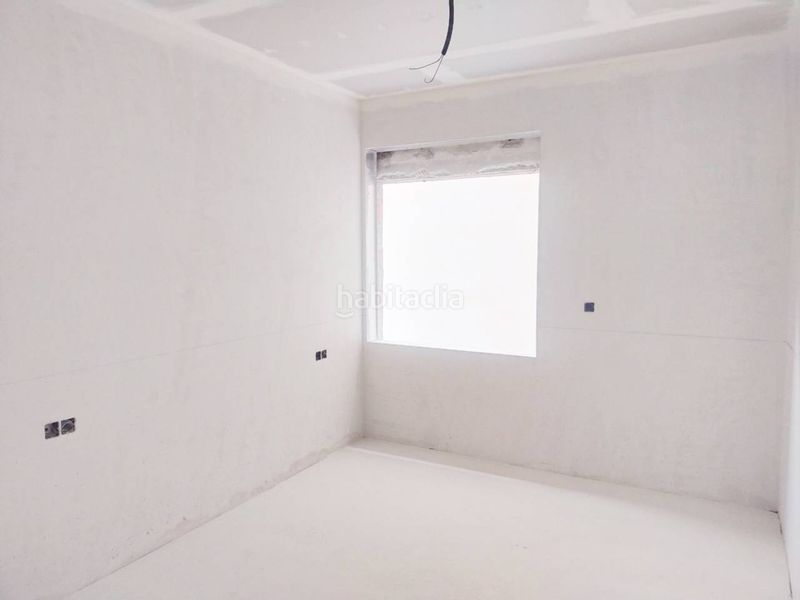 Foto 3a1383d4-37ae-402f-a69c-0dfc722d0956. Pis a Centro Elche / Elx