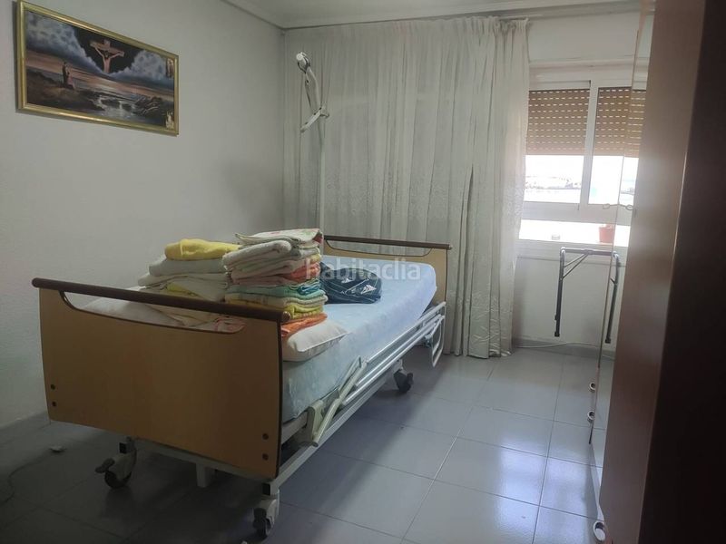 Foto a1332a49-74c4-4b9b-bace-ceb34d1511e9. Pis a Altabix Elche / Elx