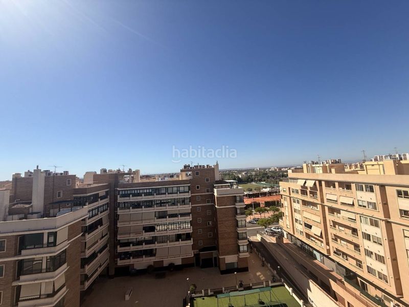 Foto c9f67fd8-d21c-4ffa-aa0a-102718b94505. Àtic amb aparcament piscina a Ciutat Universitària Elche / Elx