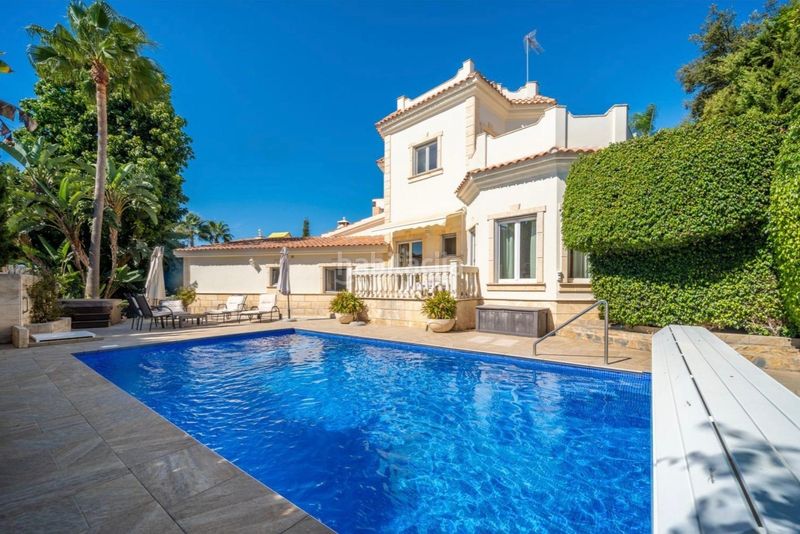 Foto e5c0420e-ec10-4e86-97b4-b08b85a82e8f. Xalet amb calefacció aparcament piscina a El Rosario - Ricmar Marbella
