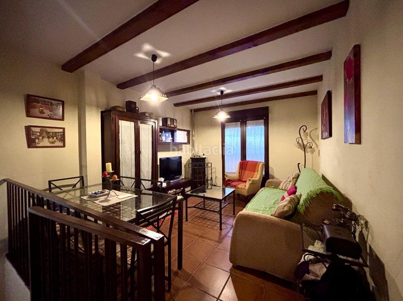 Foto 77dd3f73-138f-44eb-8835-650446fd0ba5. Casa amb aparcament a Candelario