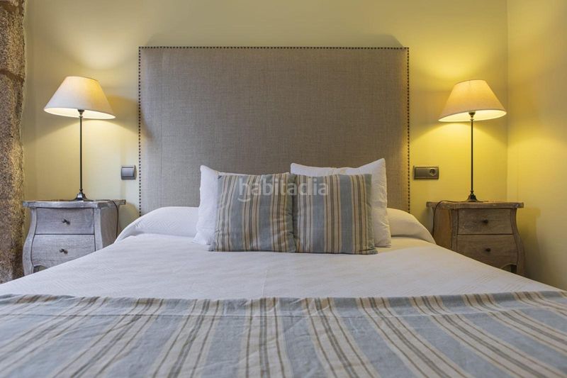 Foto 0750bc0f-e746-48f4-8393-a98fa0c6779b. Edifici a San Martín de Trevejo