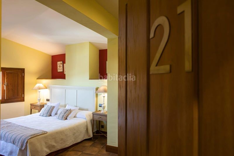 Foto 080b53f0-6015-4ad2-9357-4a2d5fdc92f7. Edifici a San Martín de Trevejo