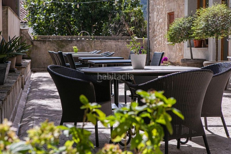 Foto d88cecea-102b-4103-8483-0c49cbd16f94. Edifici a San Martín de Trevejo