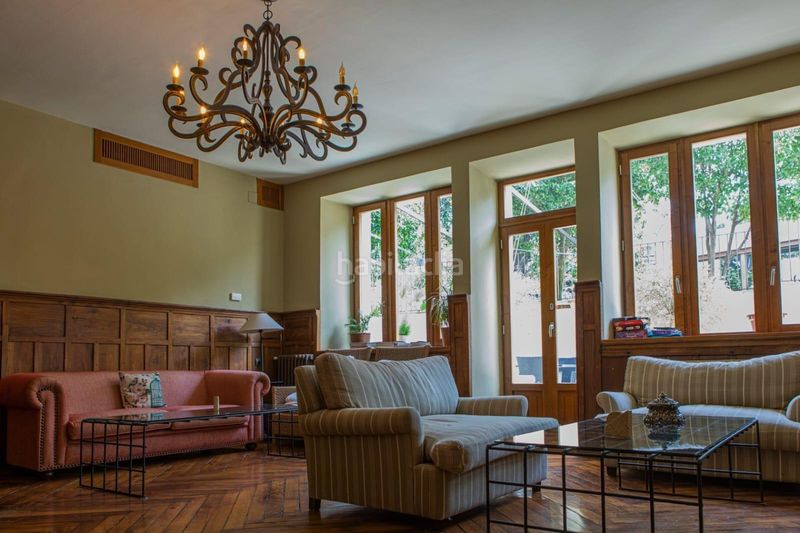 Foto dd896ce3-24d1-459e-89a0-66daf6745ee4. Edifici a San Martín de Trevejo