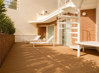 �tic en Lista. �tico de dise�o con dos terrazas, vistas y plaza de garaje en el