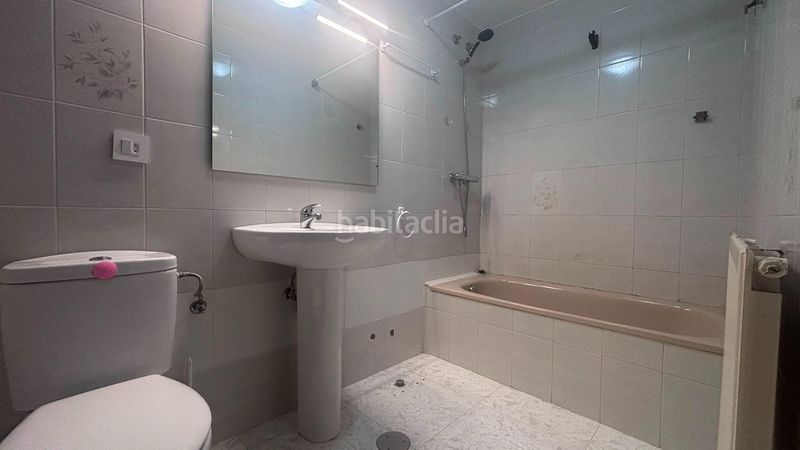 Foto a56a2989-05df-46ad-a955-158c517626a2. Pis amb calefacció aparcament a Santa Marta de Tormes