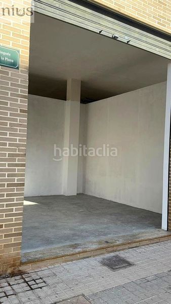 Foto f6b923a7-7beb-4daf-90b0-26ab3b8bb450. Lloguer local comercial a Silla