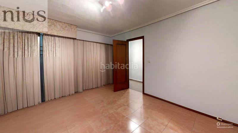 Foto 2a51b798-3296-4fb2-bdd9-55068f776dcb. Affitto ufficio in Silla