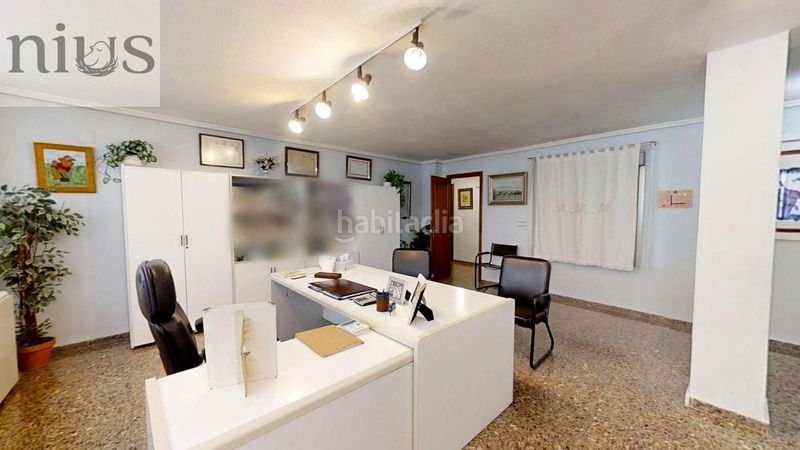Foto 99af2de3-5c07-4689-8ed3-0db647a14384. Affitto ufficio in Silla