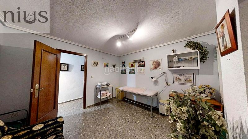 Foto a55e85a7-9761-4c03-b689-a6a416802dfd. Affitto ufficio in Silla