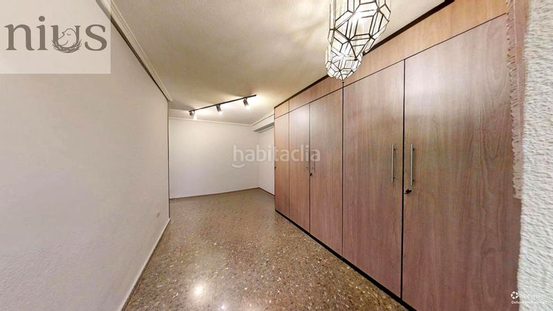 Foto b797b866-c989-46c6-84fc-3536744ecbe0. Affitto ufficio in Silla