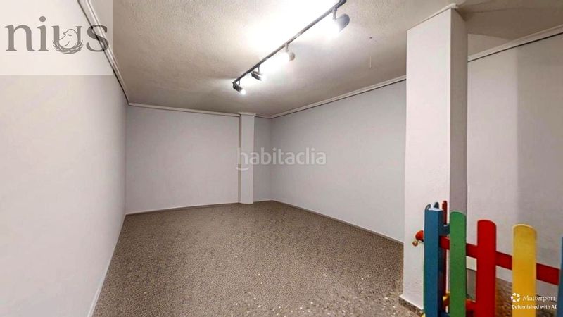 Foto e3e77b59-9653-48bc-801b-ad2ebd4be5b7. Affitto ufficio in Silla