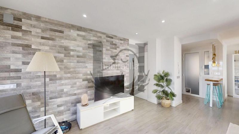 Foto bce39df8-b410-4df1-87ee-fc1c5a7a9f67. Pis a Alginet