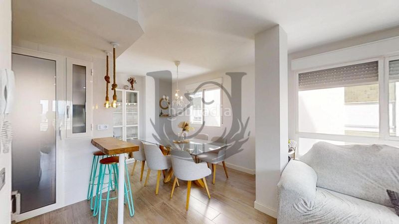 Foto beb6c402-f5eb-4c13-b61b-a915d3a07cf1. Pis a Alginet