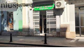 Local Comercial a Russafa. Estupendo local en venta en ruzafa