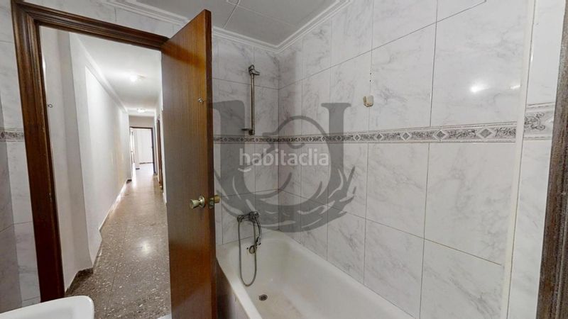 Foto d3a30a2b-b92a-4079-8f1b-45336eda985c. Pis a Alginet