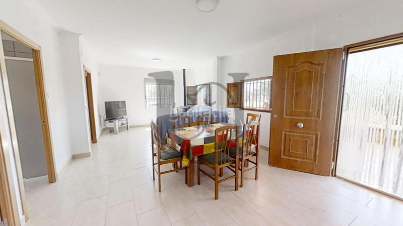 Foto b407613f-50e6-46b1-bca3-c452e5c0405f. Casa amb piscina a Corralet-Bonanza-Tres Rutas Náquera