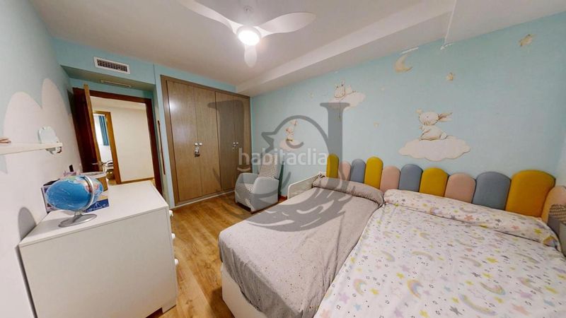 Foto 85819475-4a4d-4115-8684-eab3b9a2805b. Àtic amb calefacció aparcament a Silla