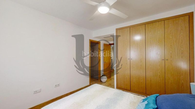 Foto c1cd434c-a2cf-4e22-97ba-689263418145. Àtic amb calefacció aparcament a Silla