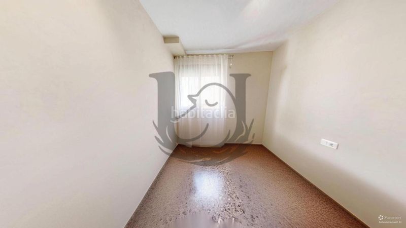 Foto 0b1e153f-2bea-428e-9635-348e56180102. Àtic amb aparcament a Alginet