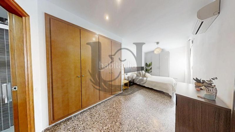 Foto aee1c779-c78d-4ae7-bd9f-1ed750dda38e. Àtic amb aparcament a Alginet