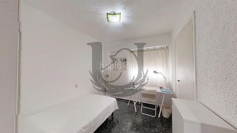 Foto f7dba3ee-3810-450e-b907-daa818fb1bec. Pis a Silla