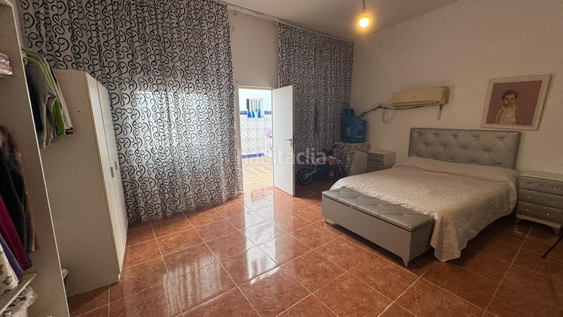 Foto f9d79c27-58e1-4c42-94ea-8bd44514a5ee. Planta baixa a El Cabanyal-El Canyamelar Valencia