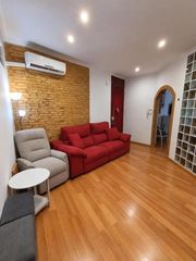 Etagenwohnung in La Petxina. Oportunidad en el centro de valencia