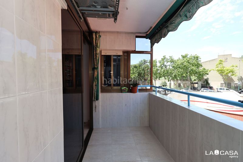 Foto f285e108-1d69-46c0-bc87-6ade5906f2ad. Pis a Can Vidalet Esplugues de Llobregat