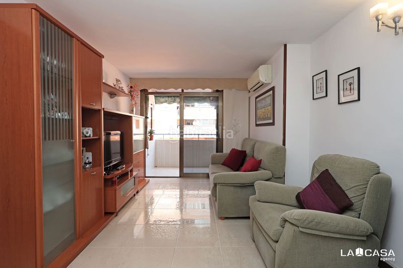 Foto 430edf3b-433b-4329-b0c6-ef2925356c1f. Piso en Can Vidalet Esplugues de Llobregat