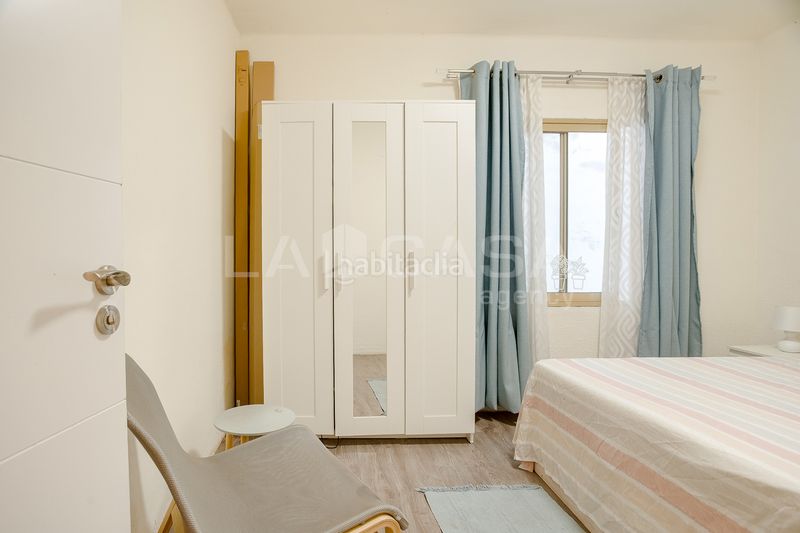 Foto 4a0a2f2f-a644-4545-8ab4-e4096fee02d4. Pis a El Besòs Sant Adrià de Besòs