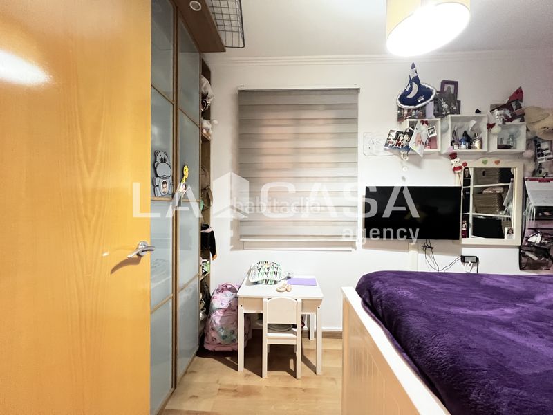 Foto ee3701c3-e4ae-487f-8ad5-18ae6e40bd8d. Pis a La Salut Badalona