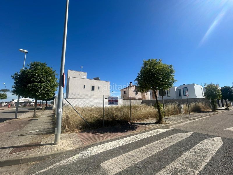 Foto 5804d38b-e25f-4379-8ebc-0c8f52b0a1ea. Terreny residencial a Centro Utrera