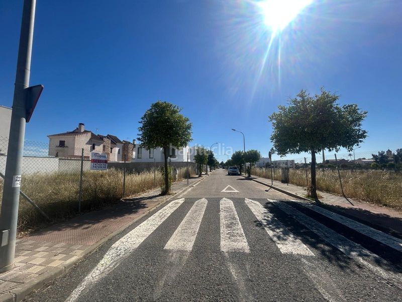 Foto f9283336-1b1e-4883-9c20-a3ec74d46dc6. Terreny residencial a Centro Utrera