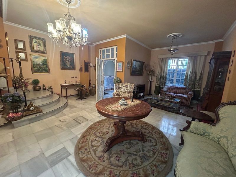 Foto 48891472-c6c0-451f-a126-9100bfd3e16d. Casa in Centro Utrera