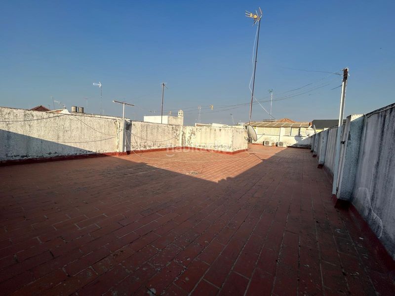 Foto c750ef9f-ed43-4c37-907b-abb8efd140aa. Casa in Centro Utrera