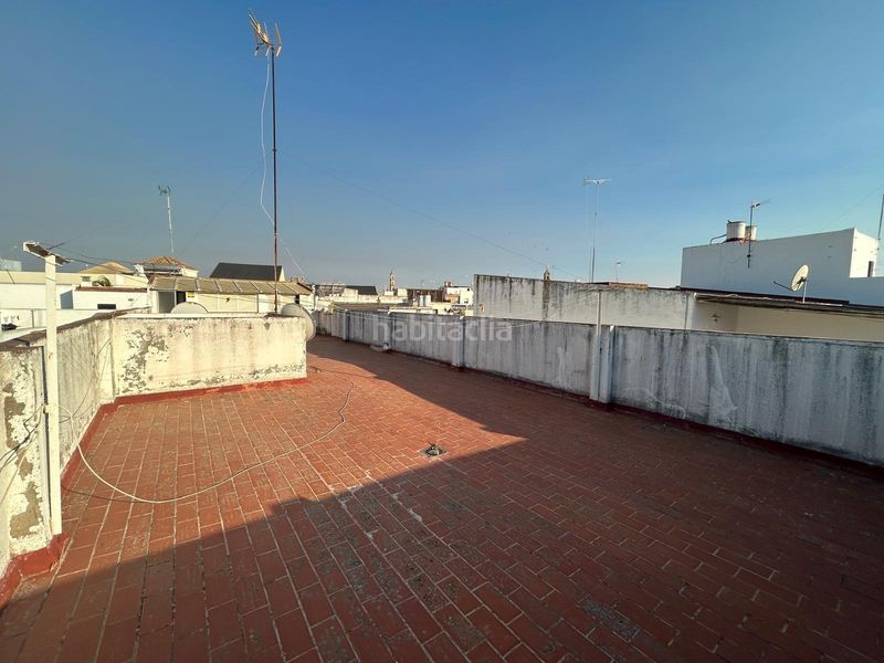 Foto dd7bb226-bea7-468c-86c5-373b43a39b8c. Casa in Centro Utrera