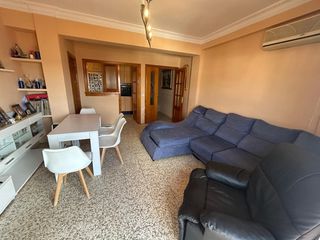 Appartamento  Calle echegaray. Piso en barriada san joaquín!